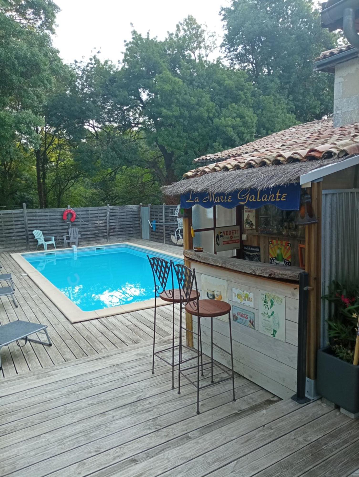 La Girondine Bed and Breakfast Galgon Buitenkant foto
