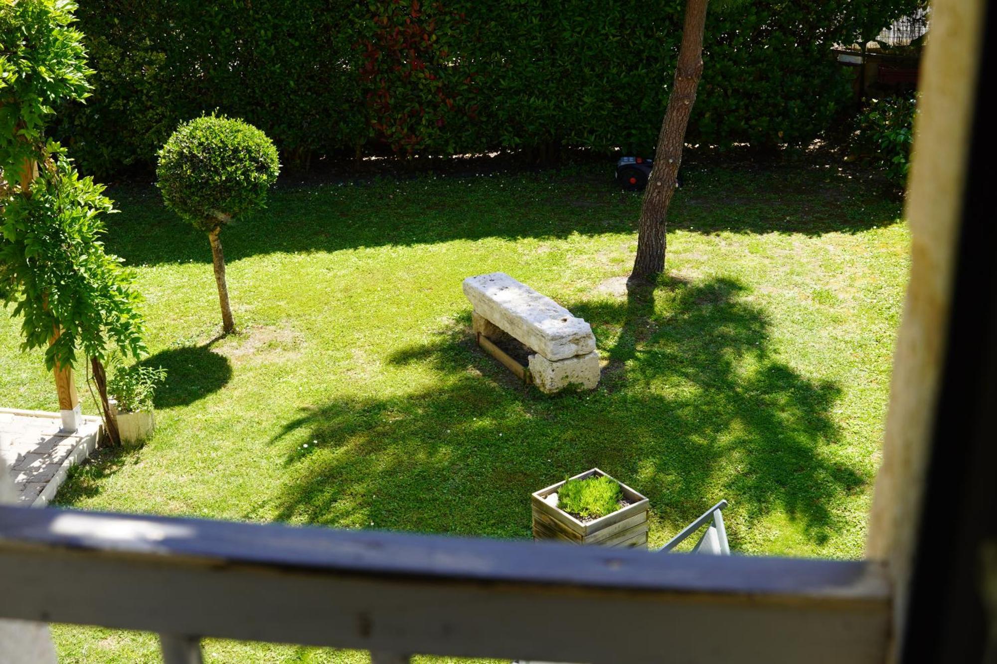 La Girondine Bed and Breakfast Galgon Buitenkant foto