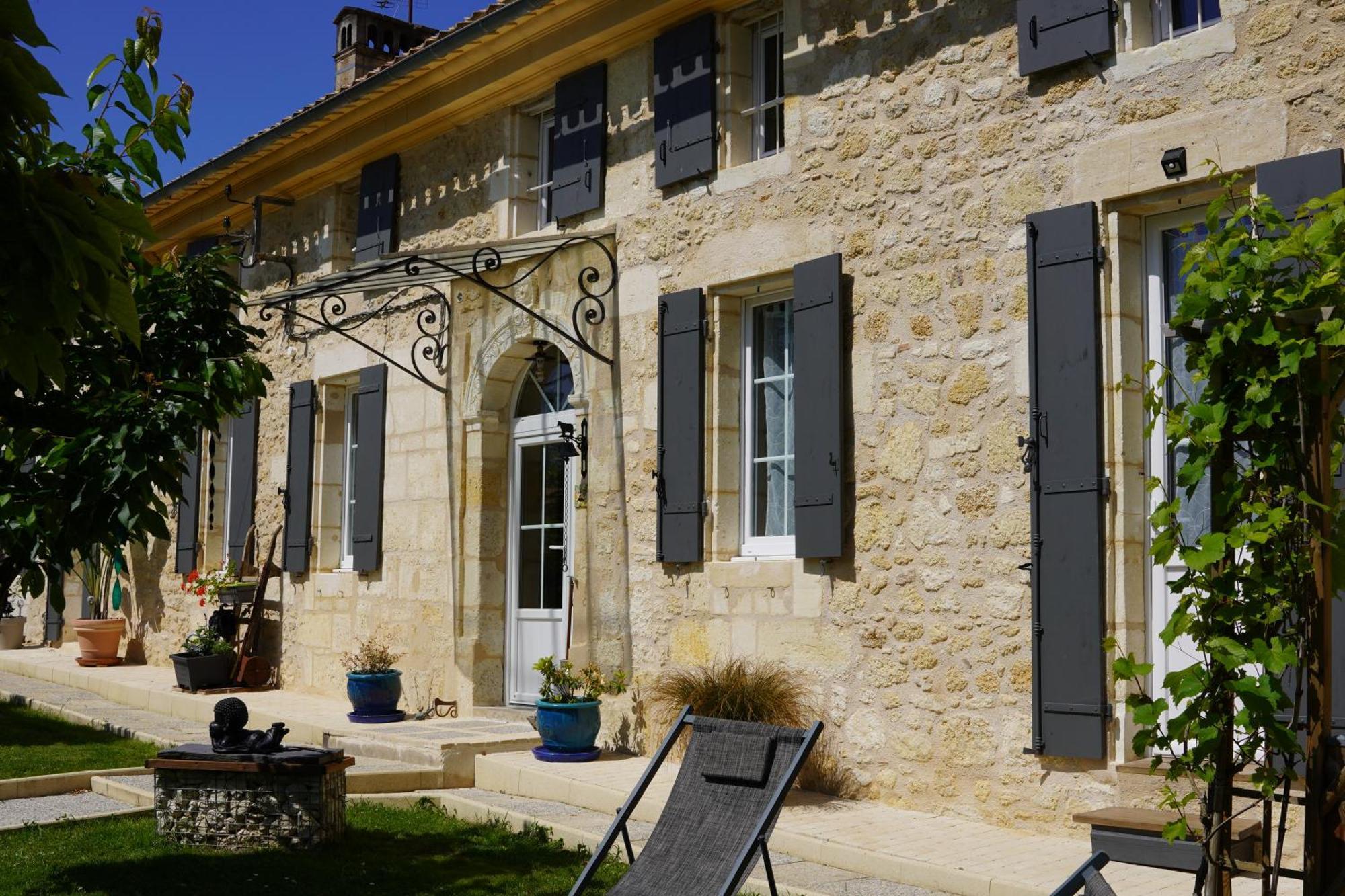 La Girondine Bed and Breakfast Galgon Buitenkant foto